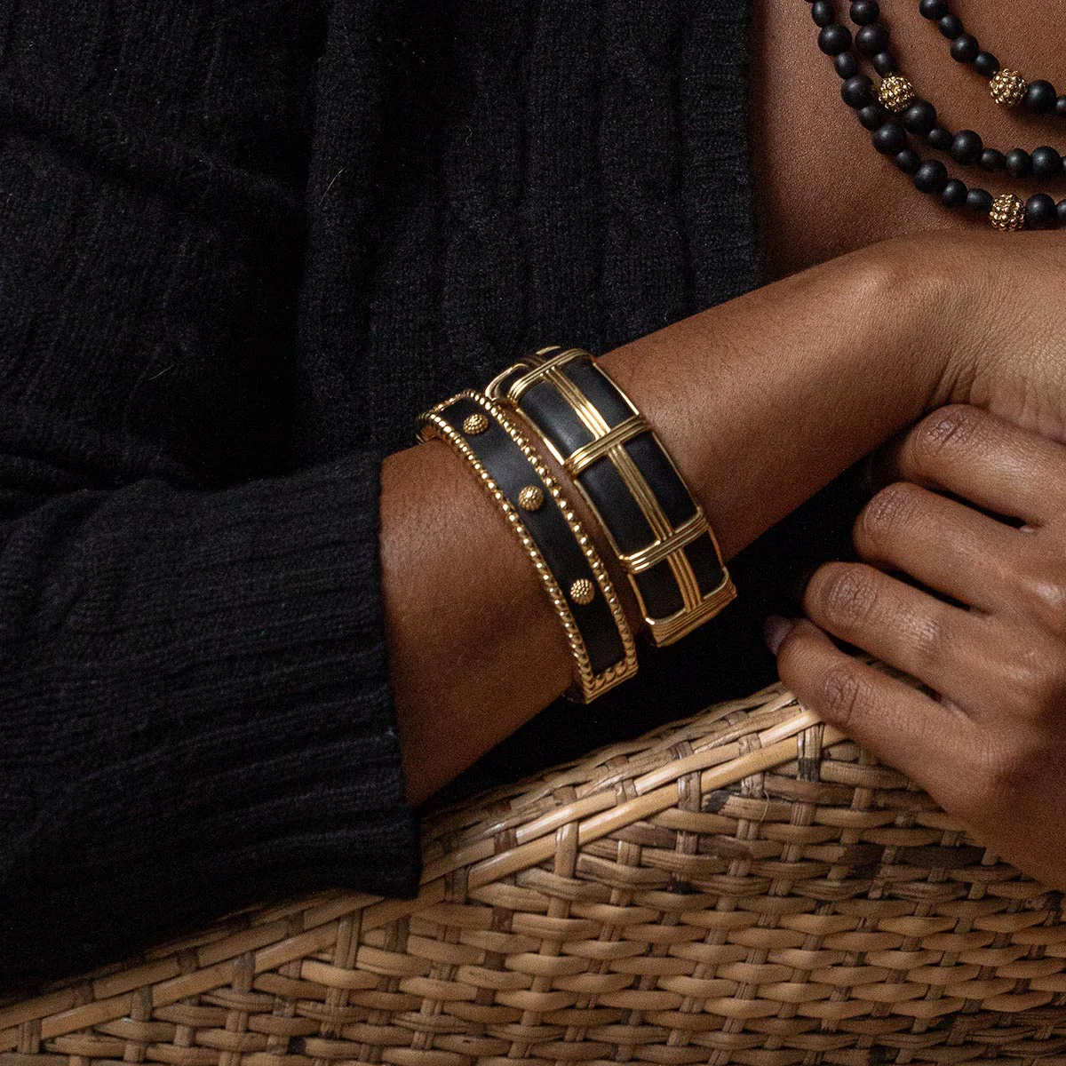 Berry Small Hinged Bangle - Ebony - Image 4