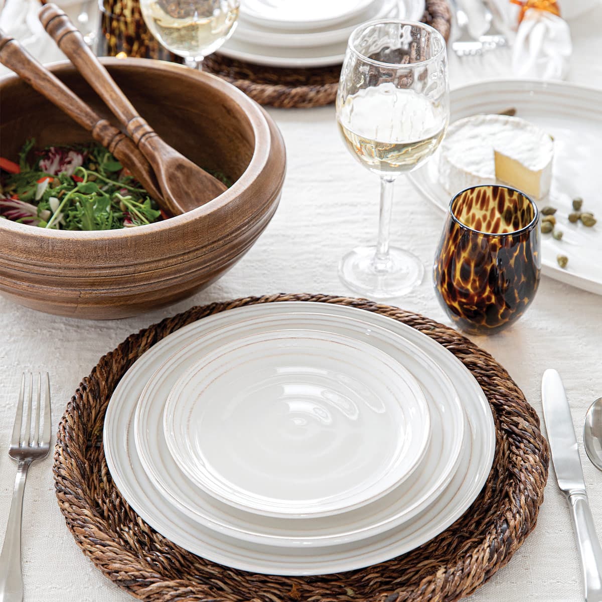 Bilbao Wood 10" Serving Bowl - Image 7