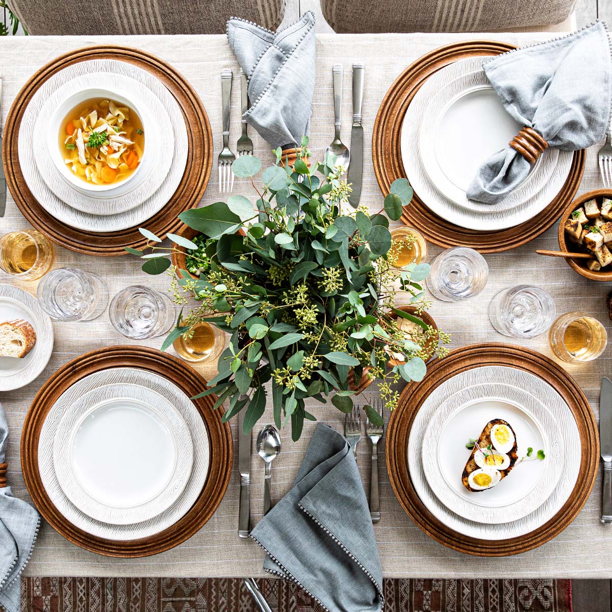 Blenheim Oak 16pc Place Setting - Whitewash - Image 3