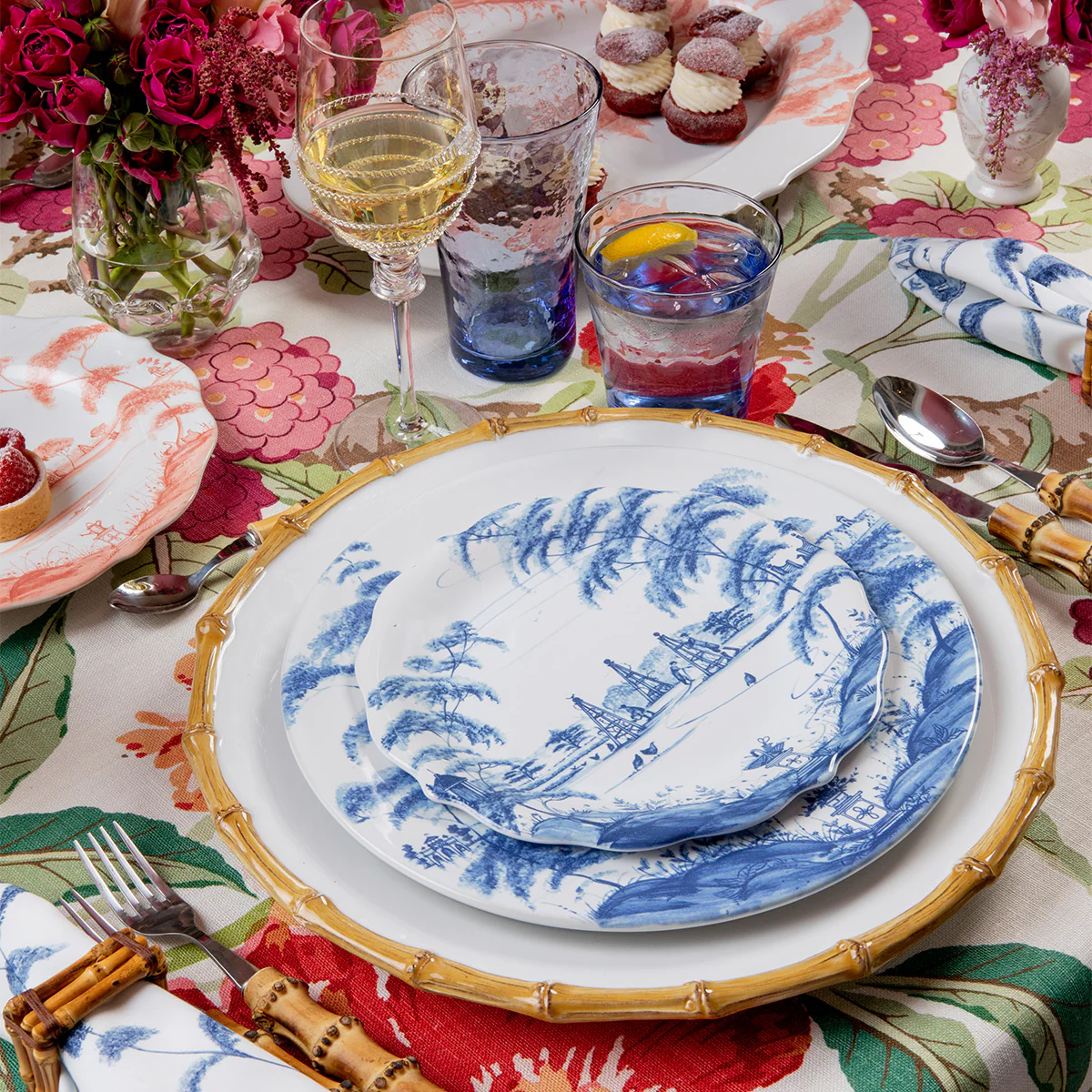 Country Estate Dinner Plate - Delft Blue - Image 3