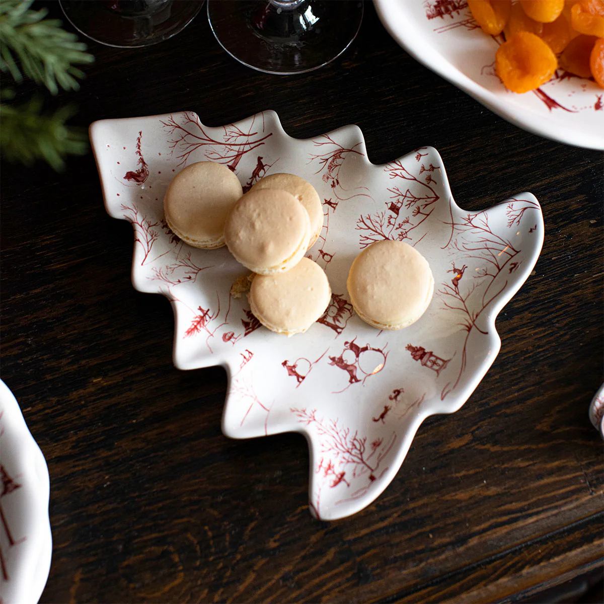 Country Estate Winter Frolic 10" Tree Tray - Image 3