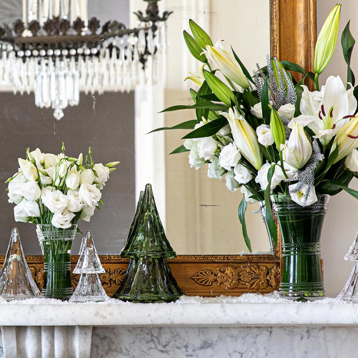 Ella 9" Corset Vase - Image 4