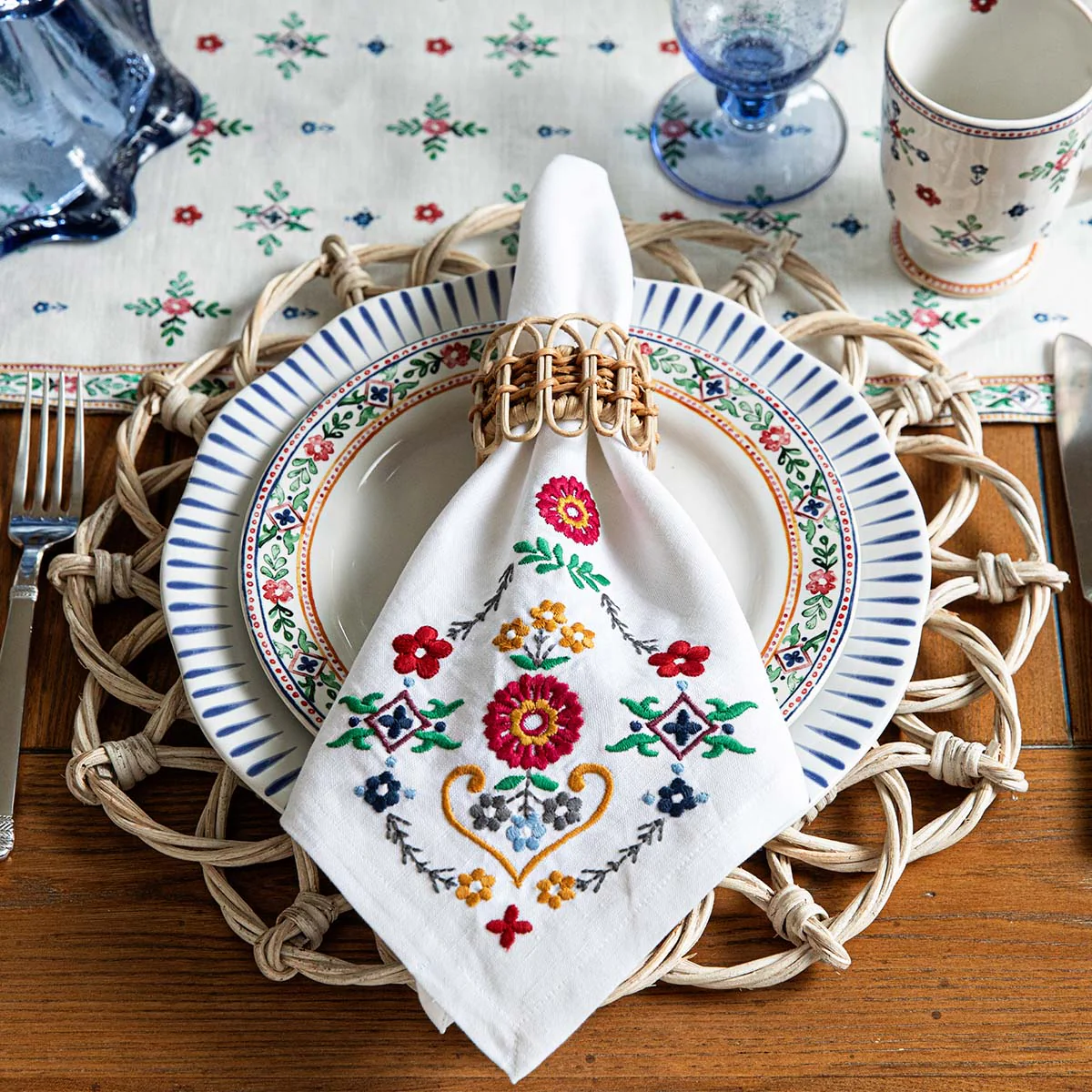 Heidi Embroidered Napkin Set/4 - Multi - Image 4