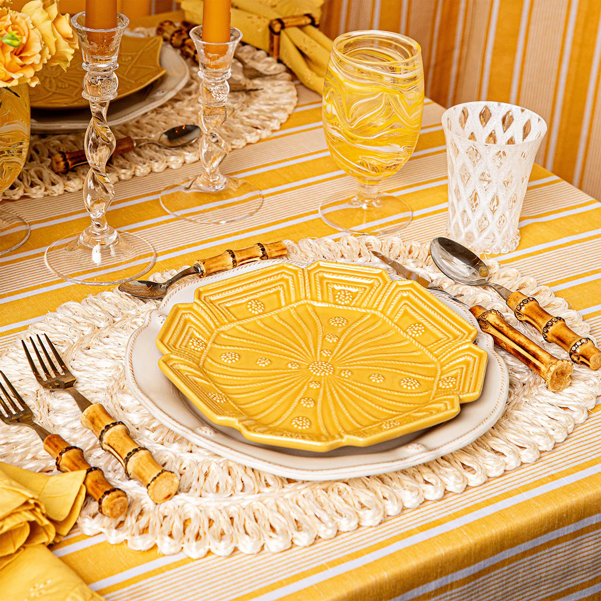 Jardins du Monde Dessert/Salad Plate Assorted Set /4 - Daffodil - Image 5