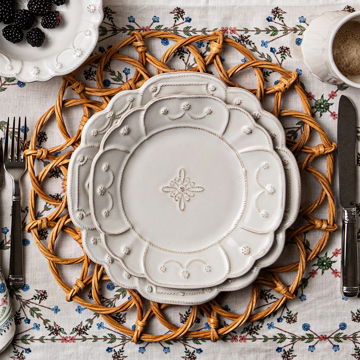 Jardins du Monde 4pc Place Setting - Whitewash - Image 2