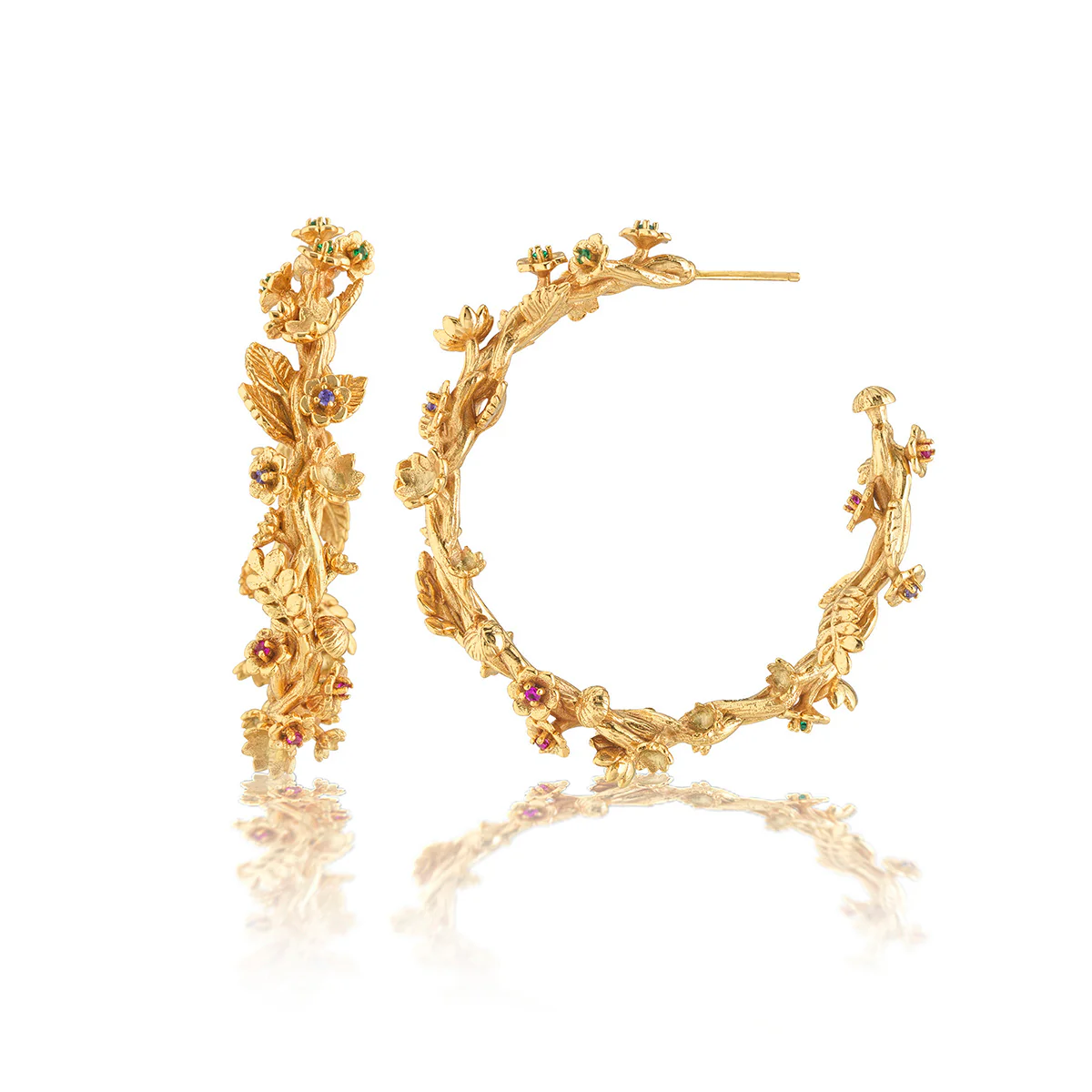 Meadow Grande Hoop Earrings - Gold - Image 3