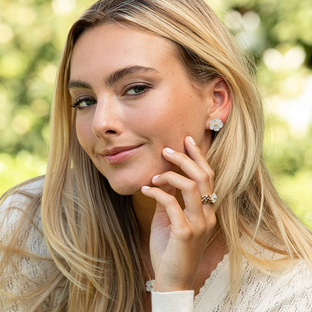 Mermaid Garden Petite Stud Earrings - MOP - Image 2