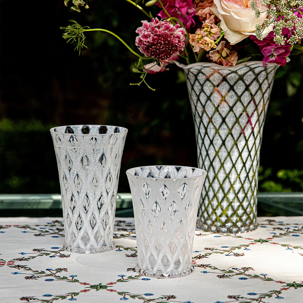 Trellis Small Tumbler - White - Image 4